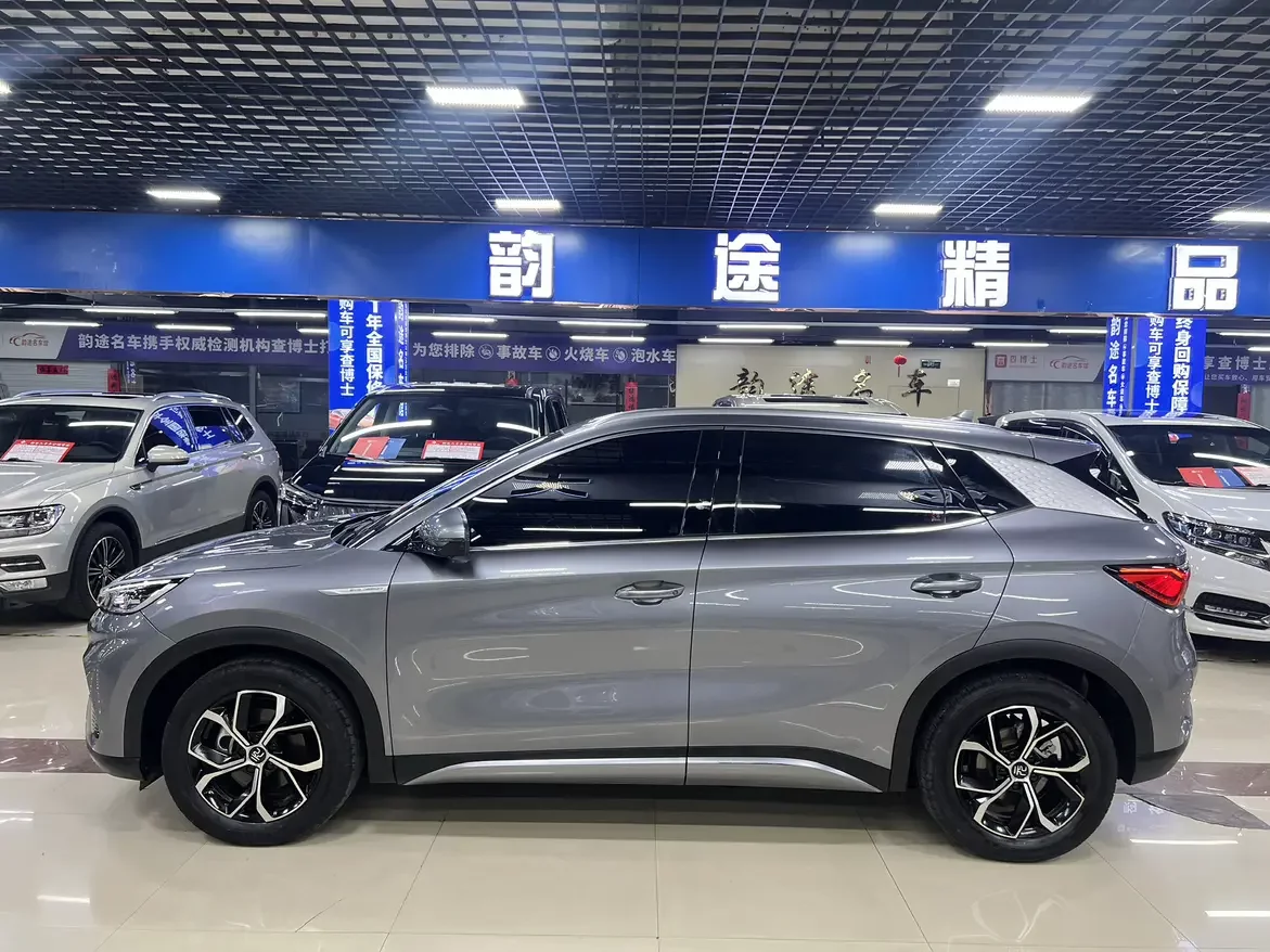BYD Yuan PLUS