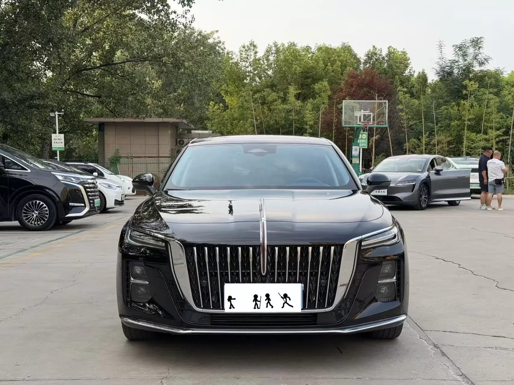 Hongqi H5