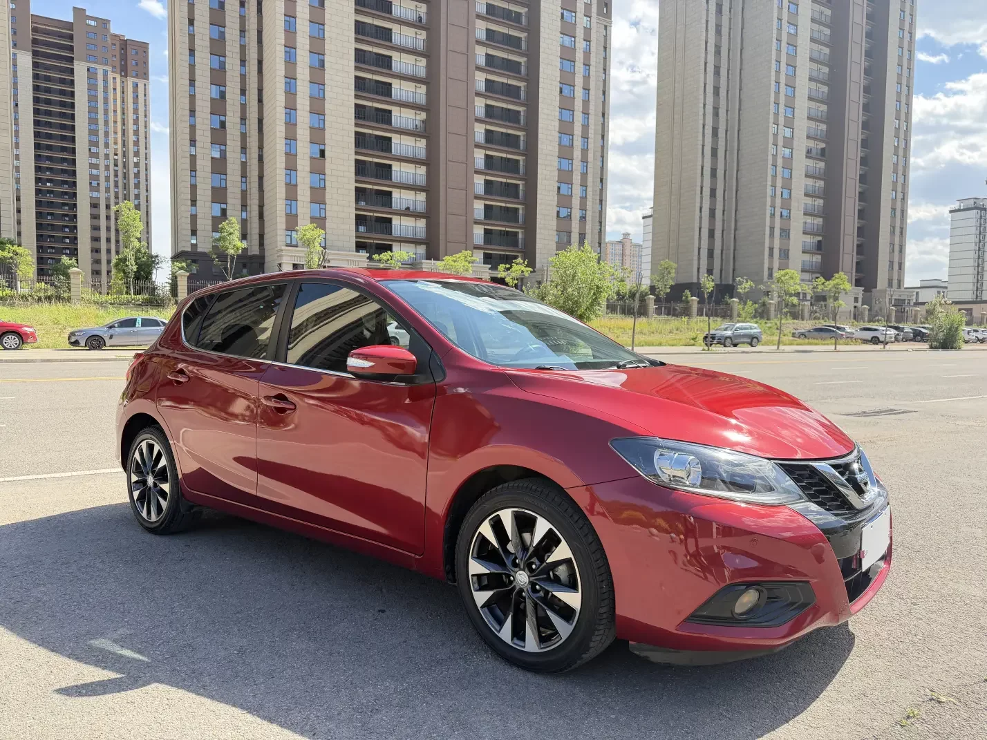 Nissan Tiida
