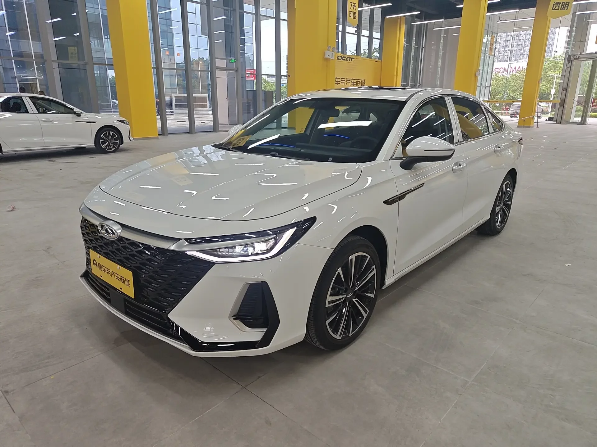 Chery Arrizo 8