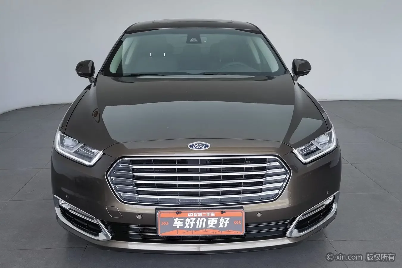 Ford Taurus