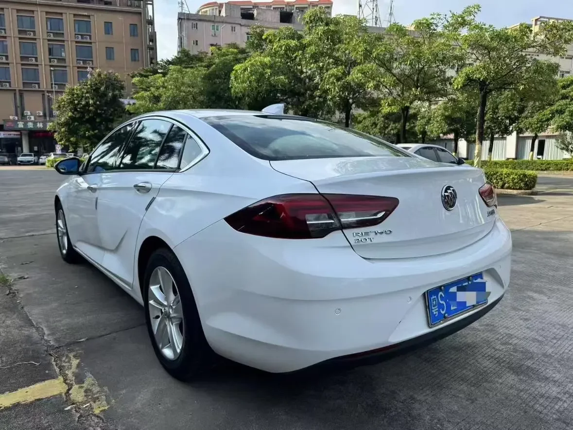 Buick Majesty