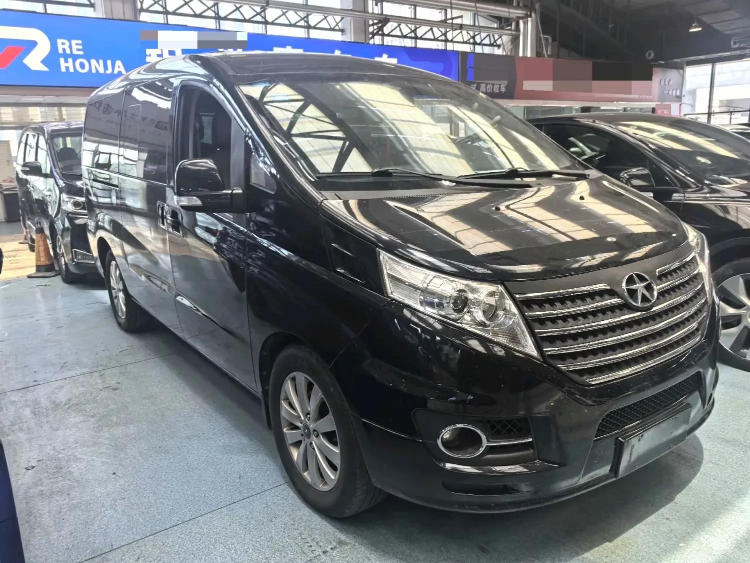 Jiangxi Ruifeng M5