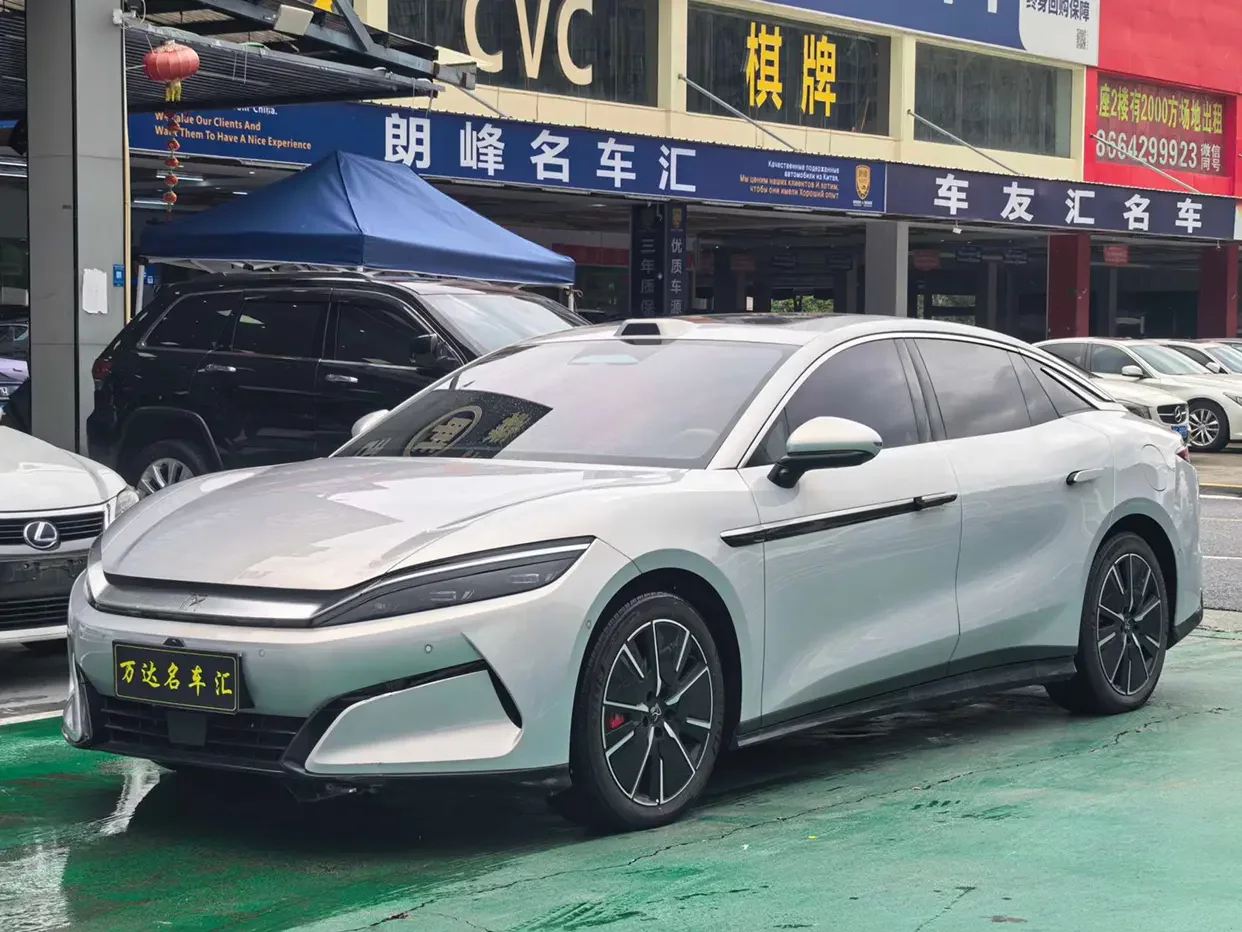 BYD Han L EV