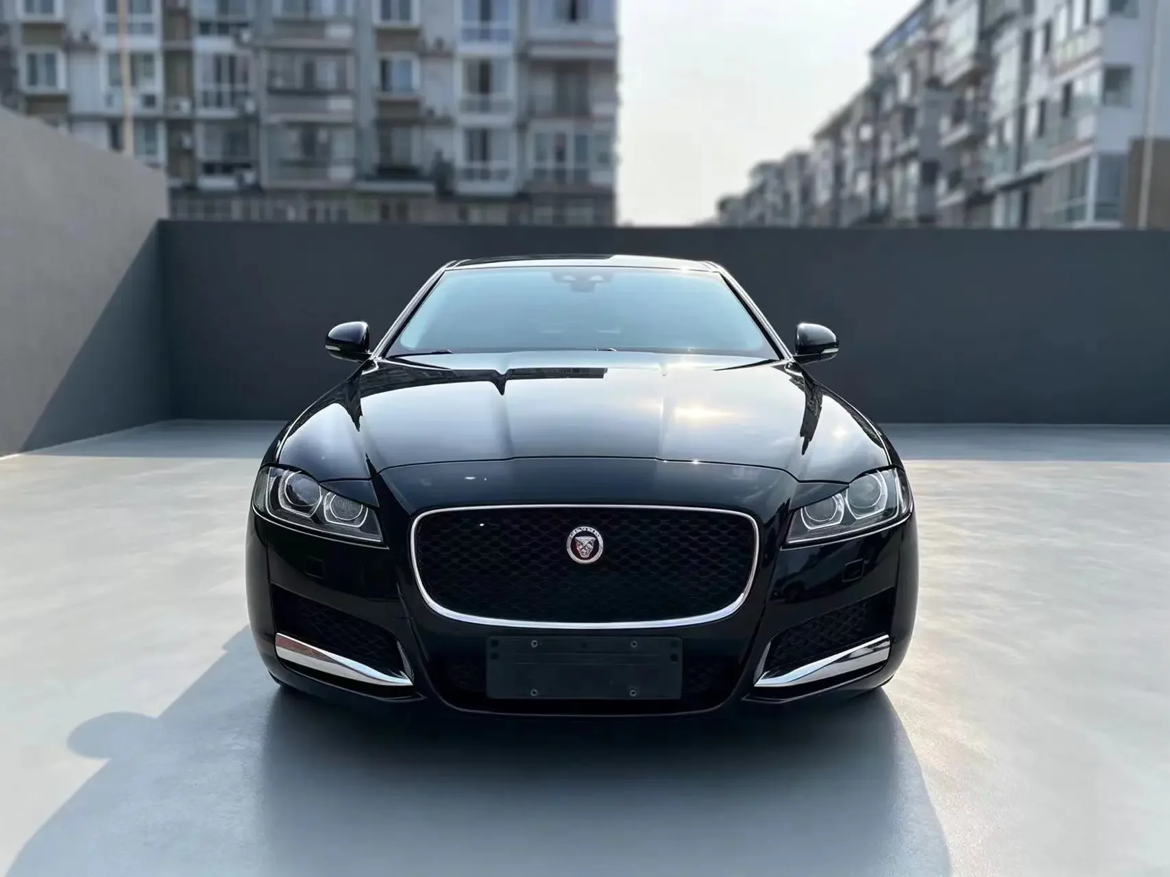 Jaguar XFL