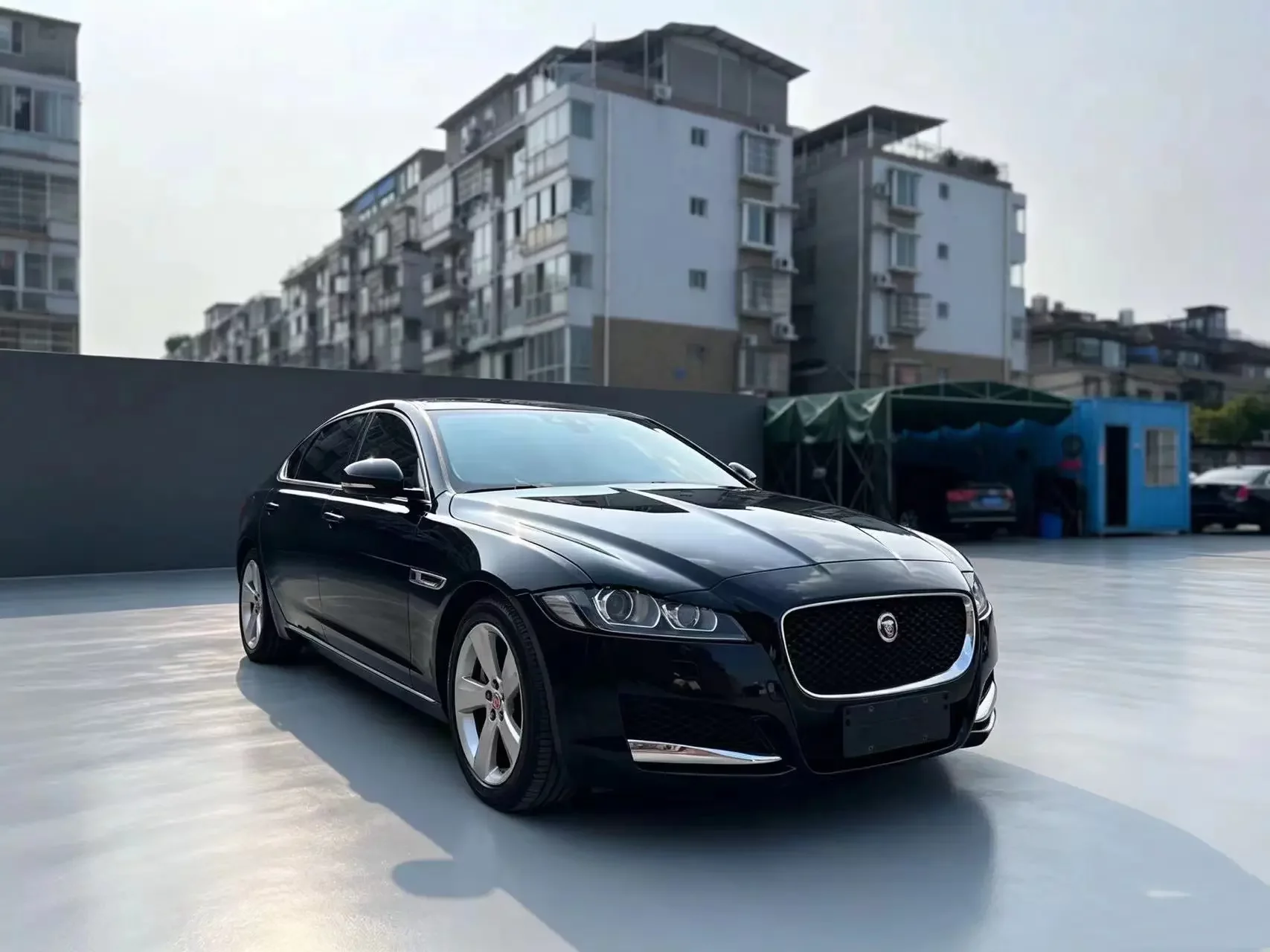 Jaguar XFL