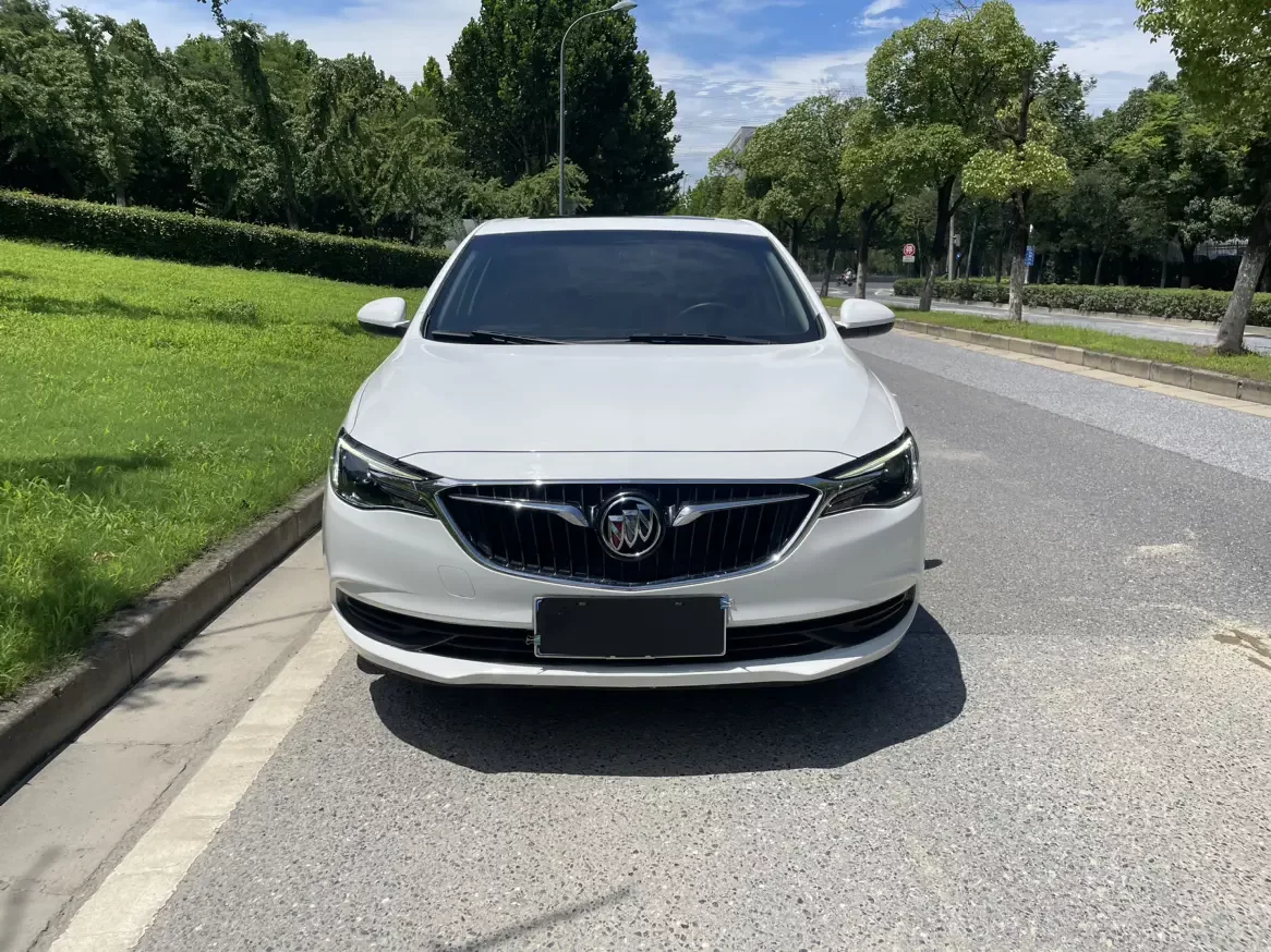 Buick Yinglang