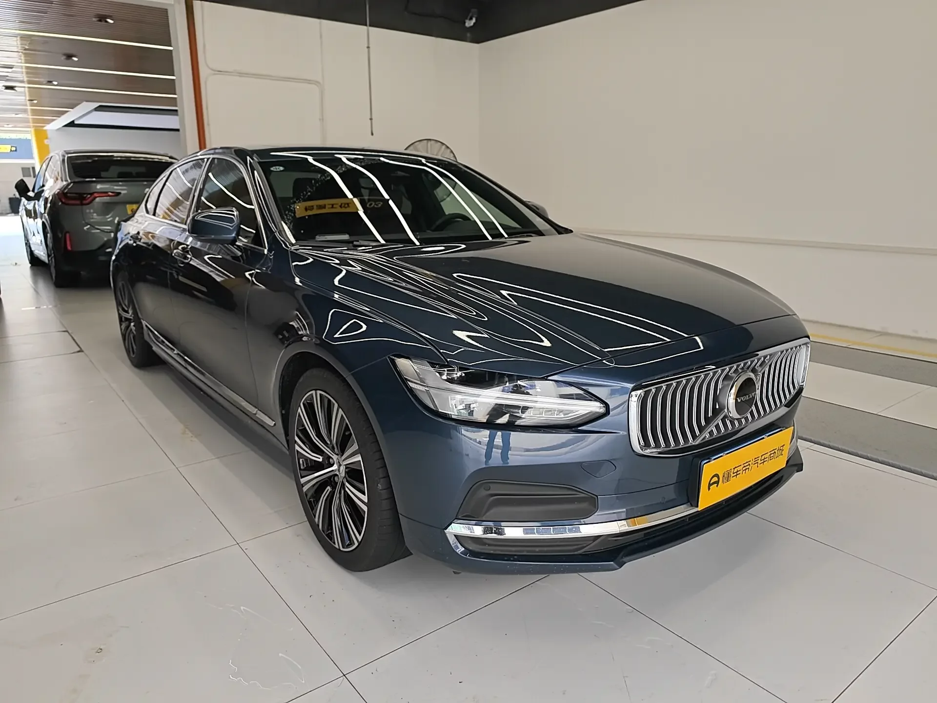 Volvo S90