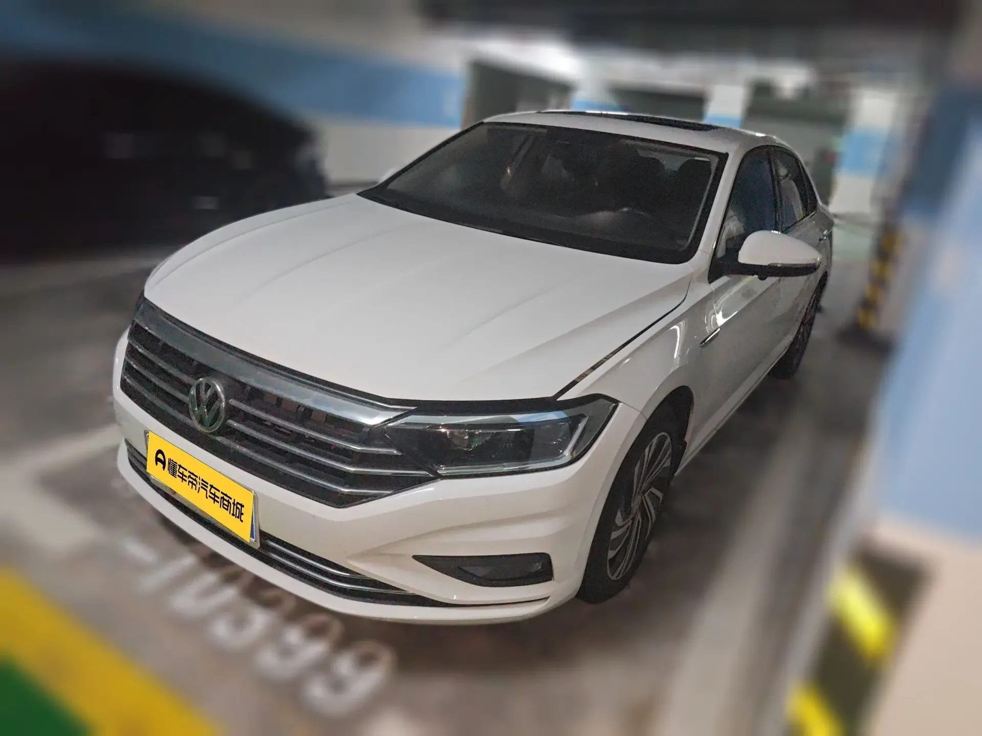 Volkswagen Sagitar
