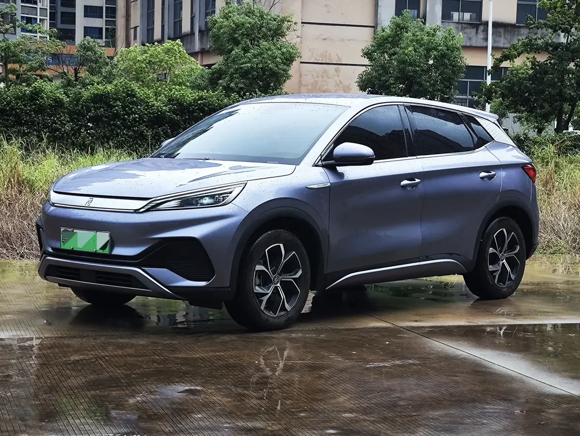 BYD Yuan PLUS  из Китая