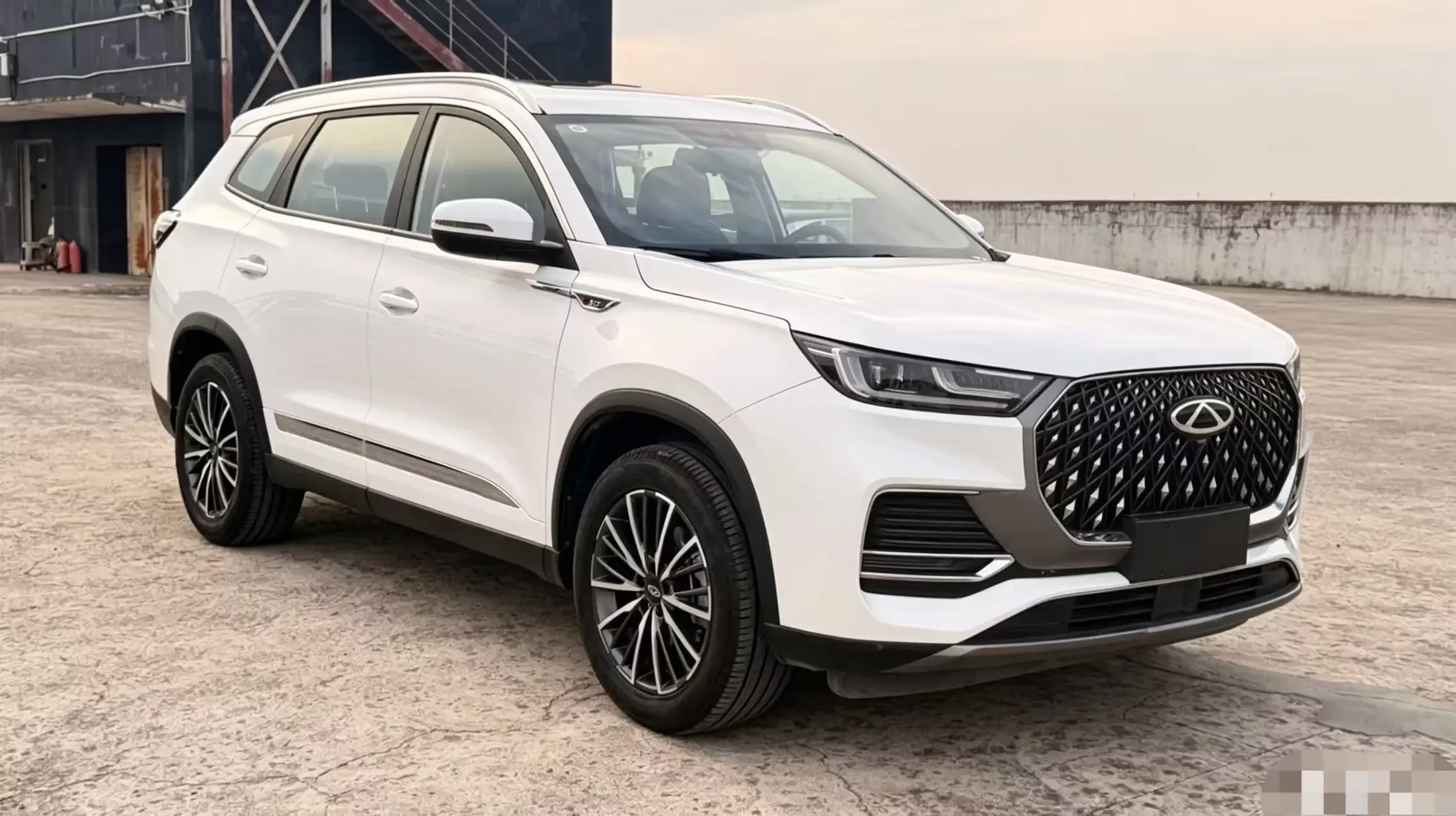 Chery Tiggo 8 PLUS