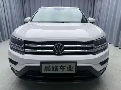 Volkswagen Tharu