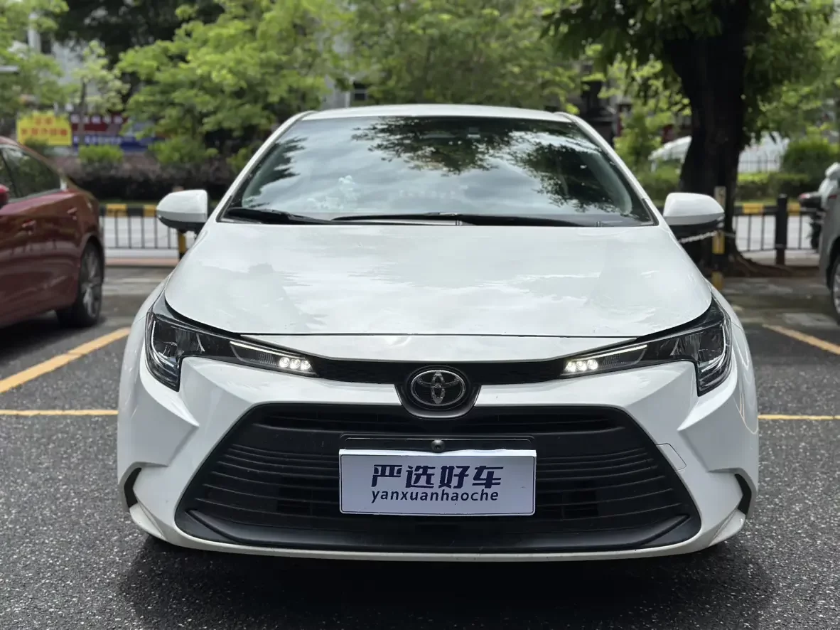 Toyota Levin (Lei Ling)  из Китая