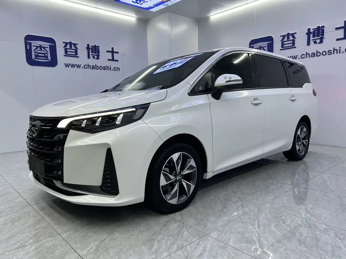 GAC Trumpchi M6  из Китая