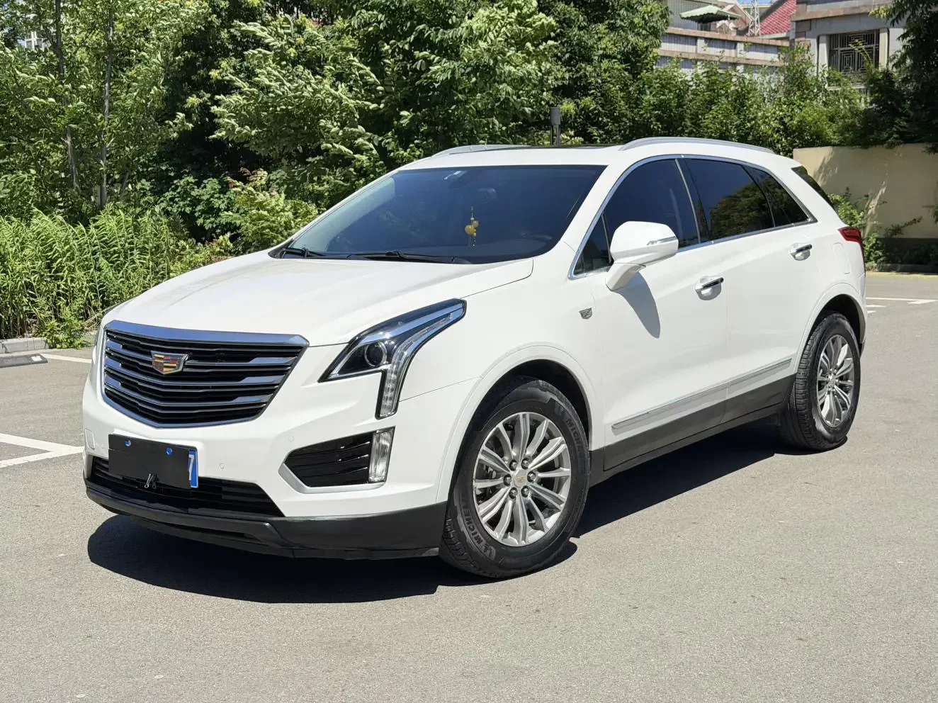 Cadillac XT5  из Китая
