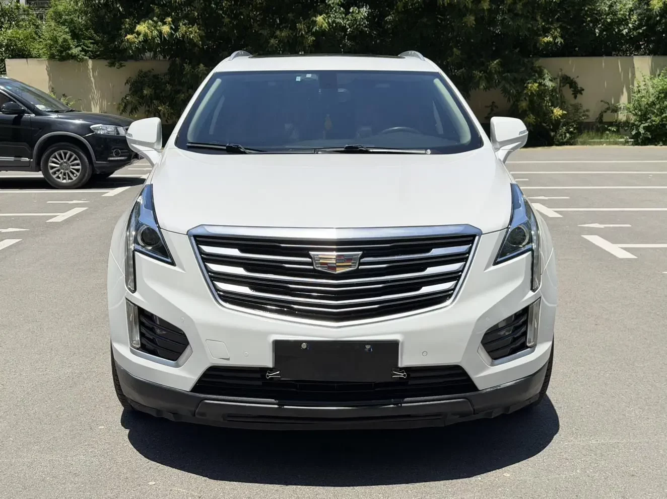 Cadillac XT5  из Китая