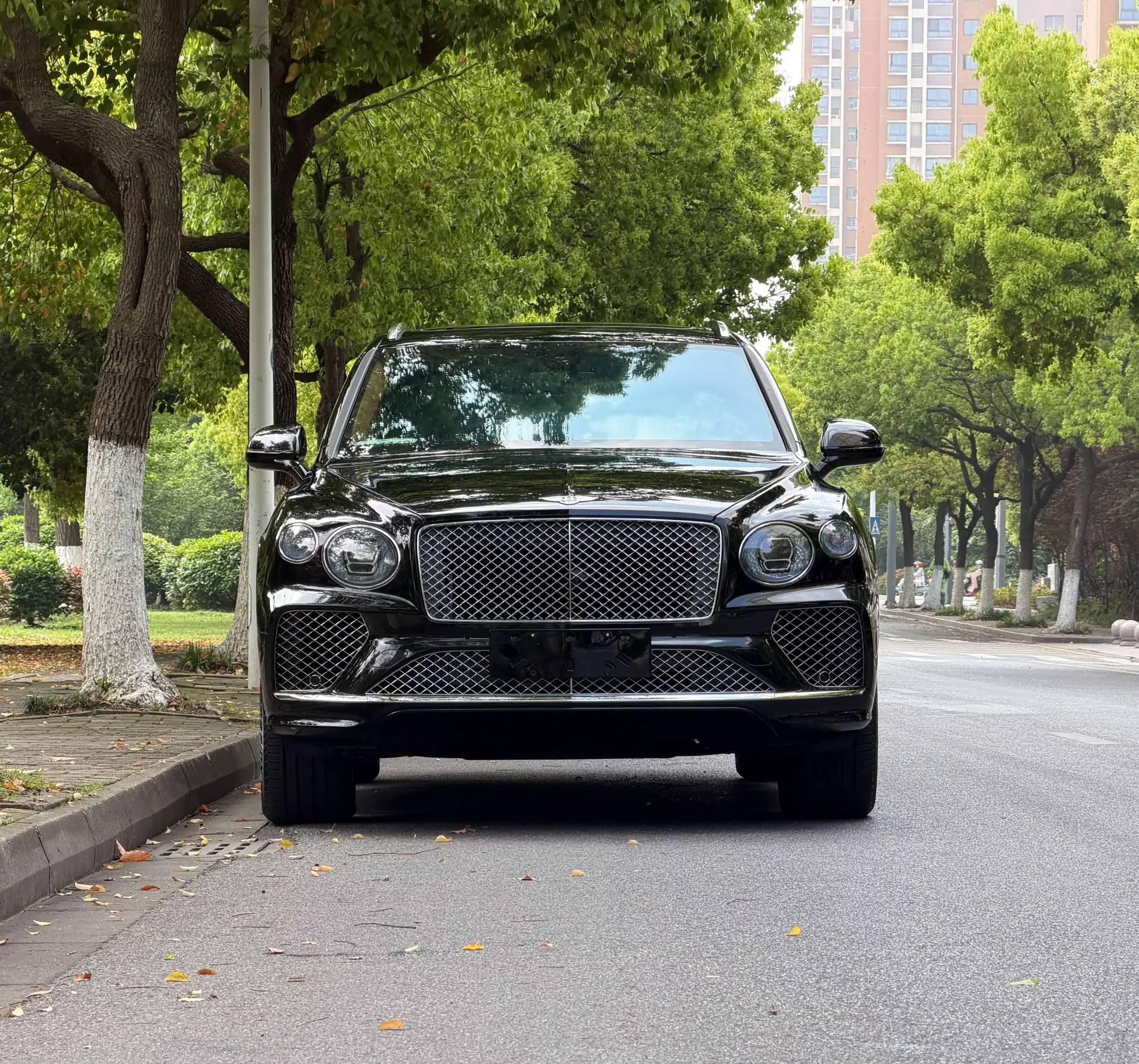 Bentley Bentayga  из Китая