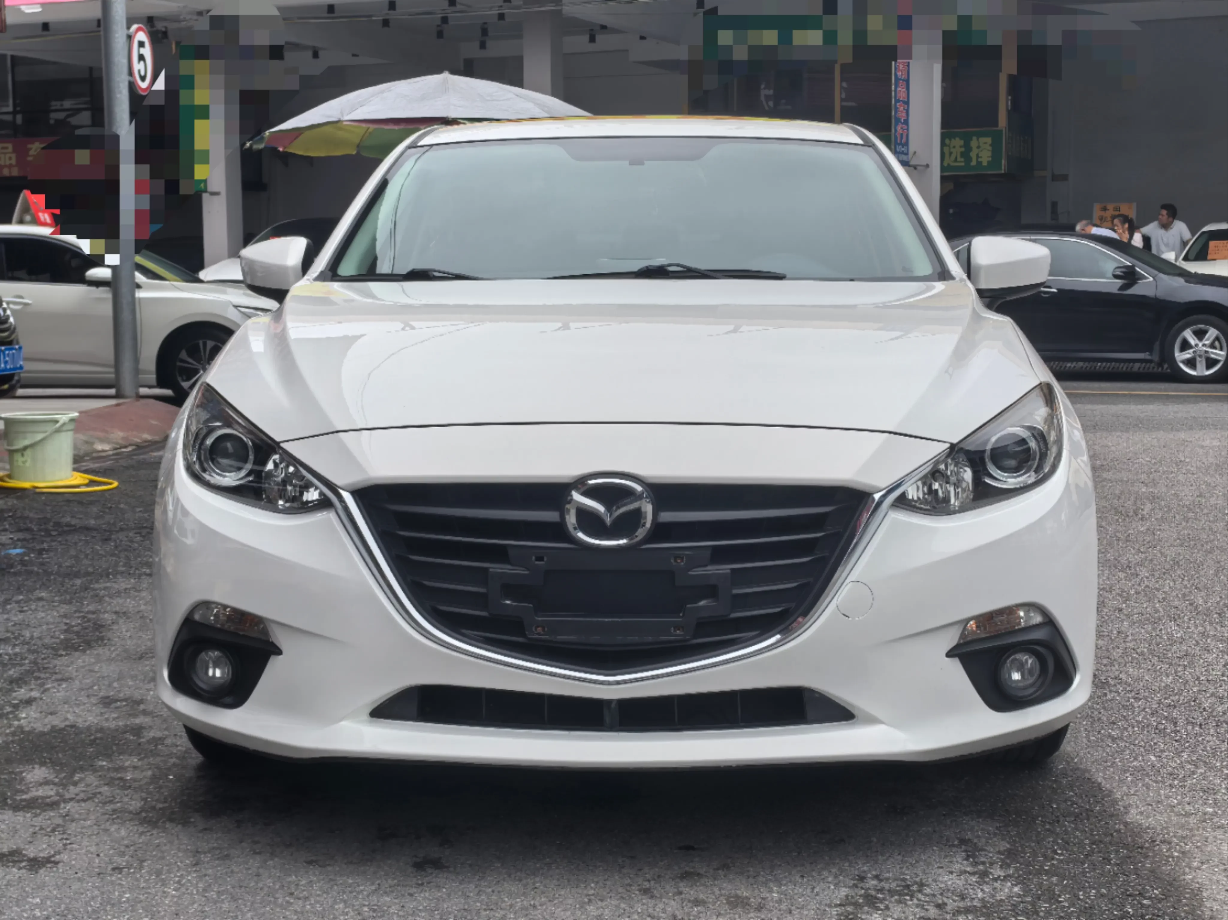 Mazda Axela