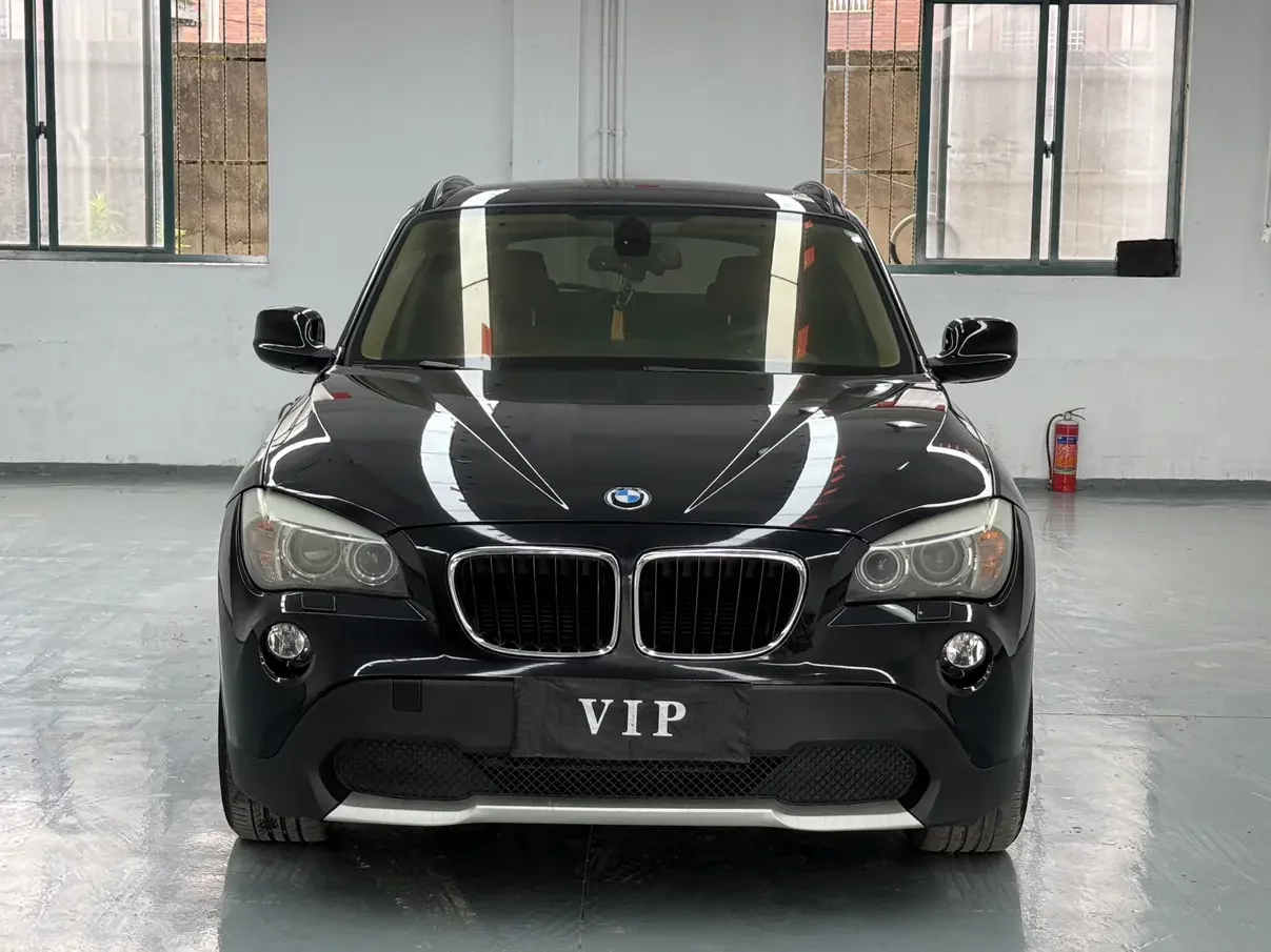 BMW X1  из Китая