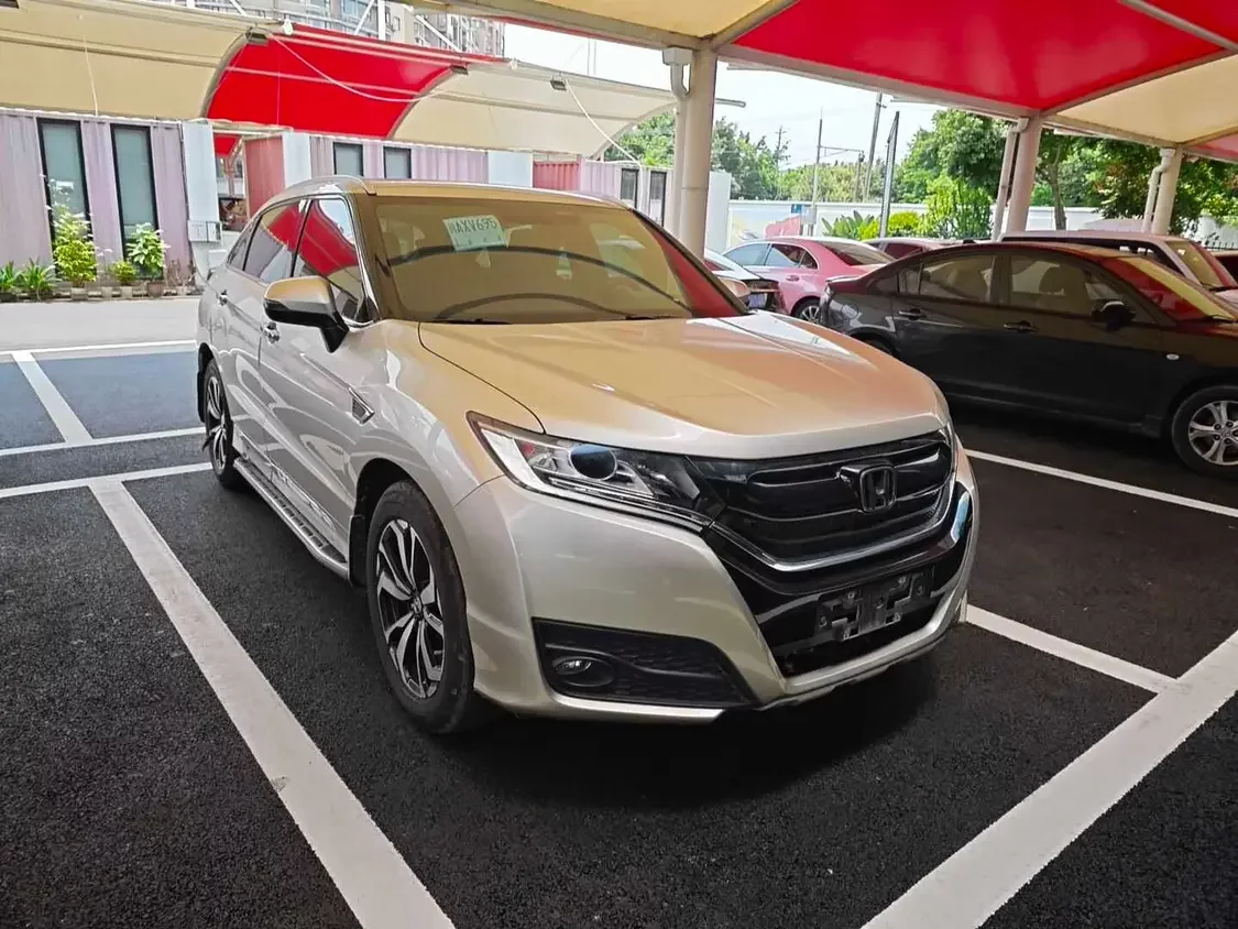 Honda UR-V
