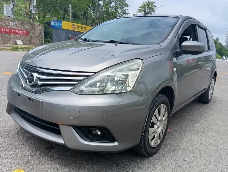 Nissan Li Wei  из Китая