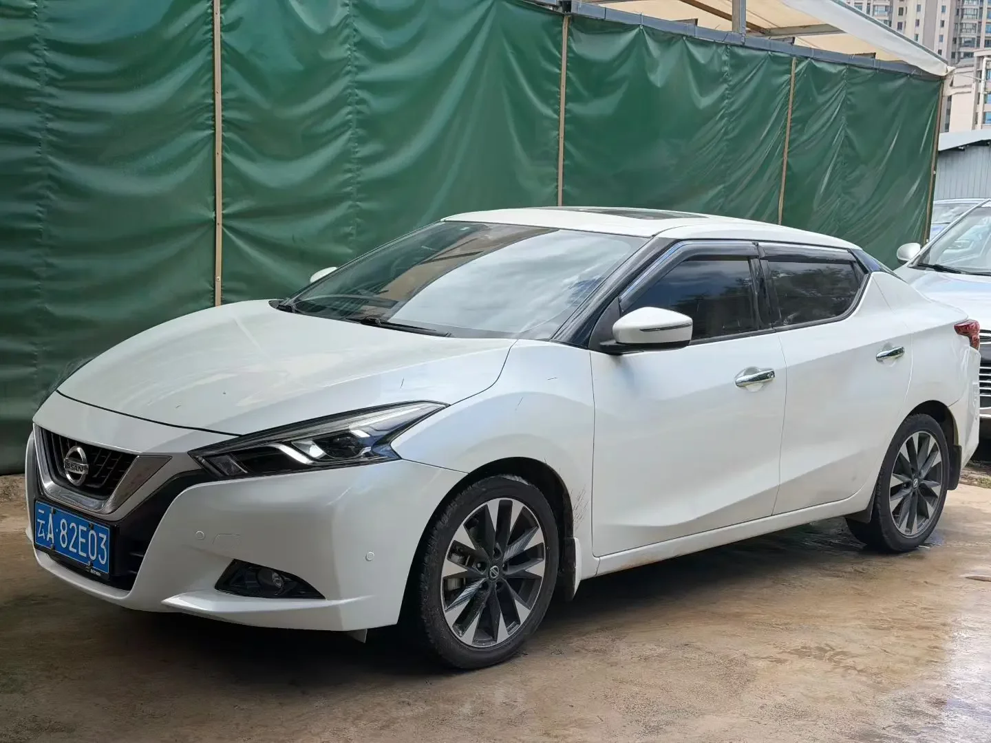 Nissan bluebird  из Китая
