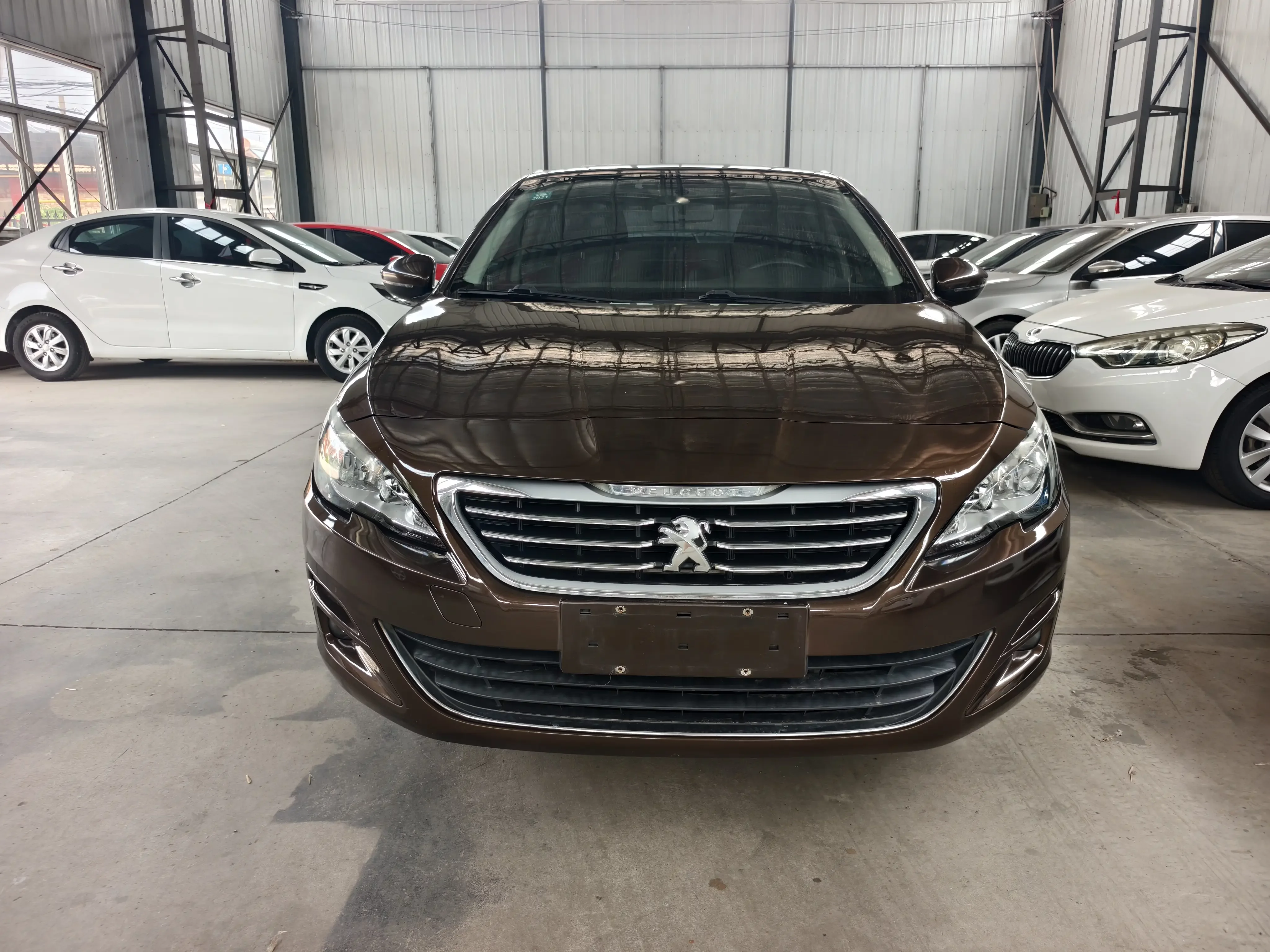 Peugeot 408