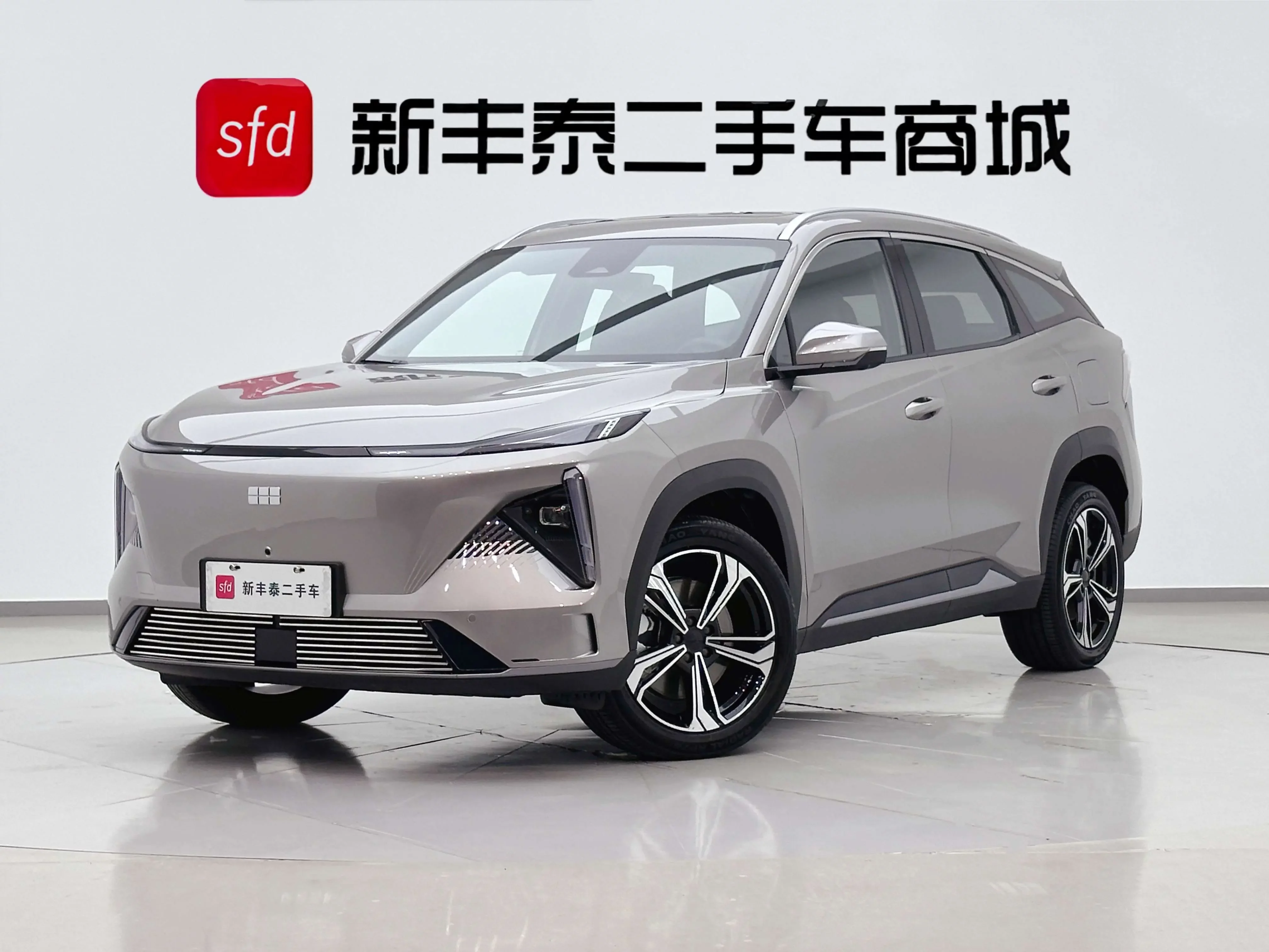 Geely Galaxy L7