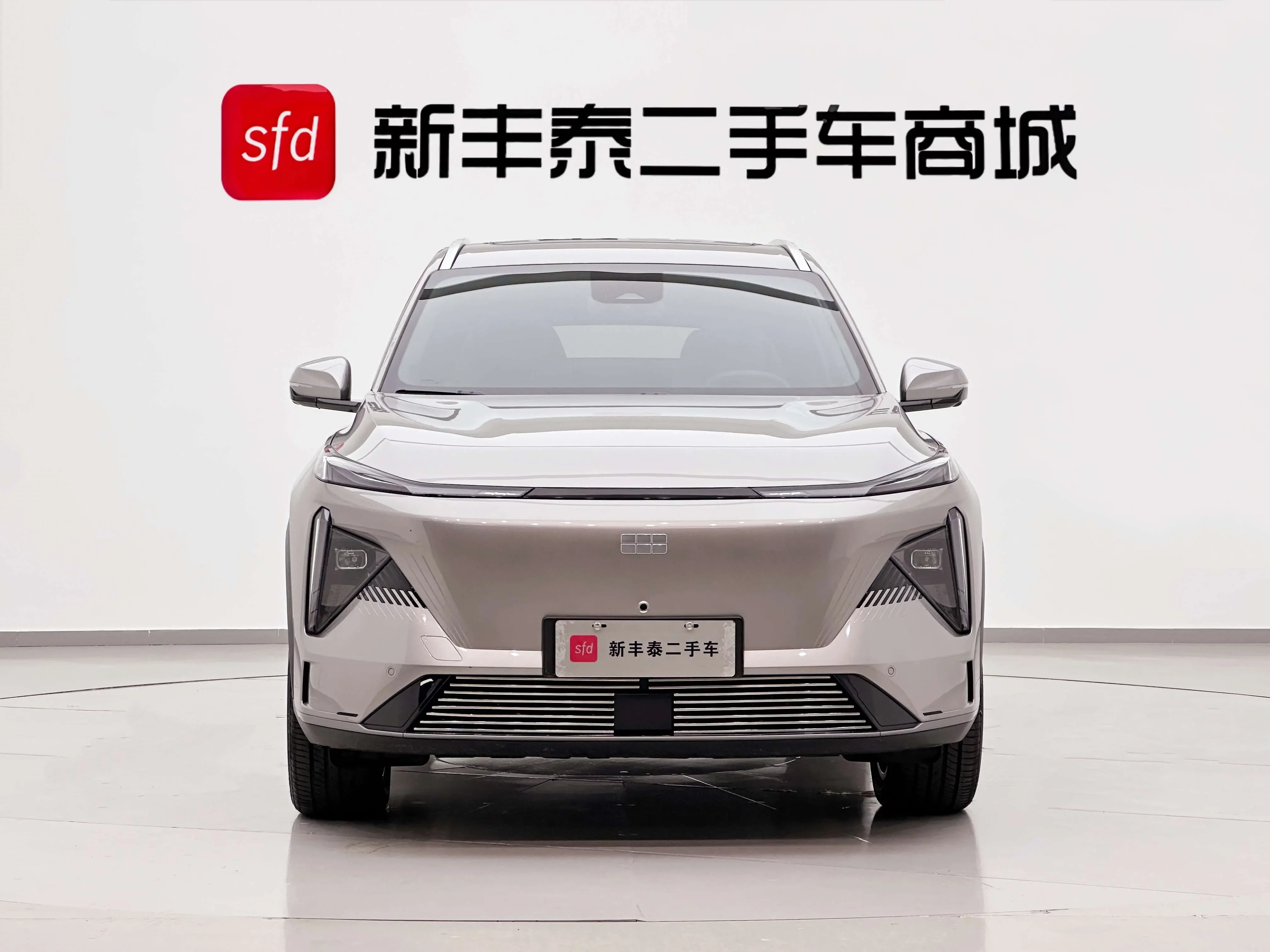 Geely Galaxy L7