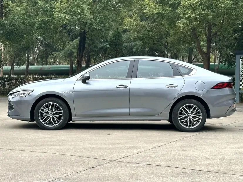 BYD Qin PLUS DM