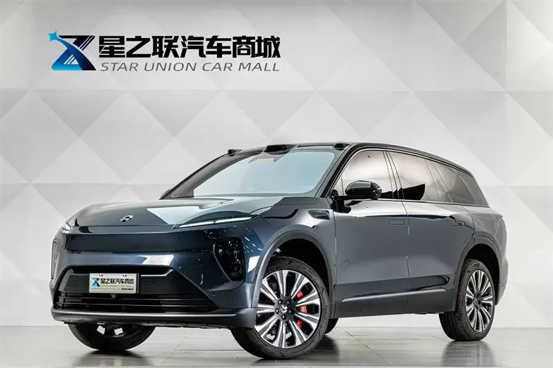 NIO ES8