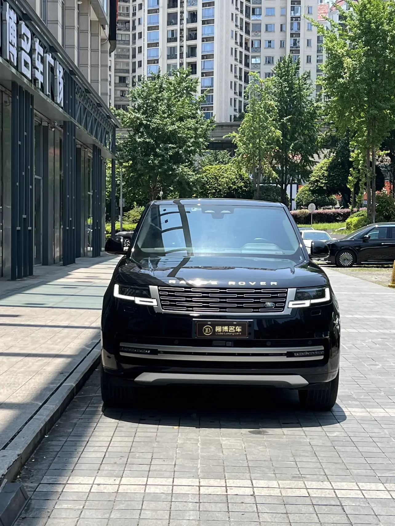 Land Rover range rover