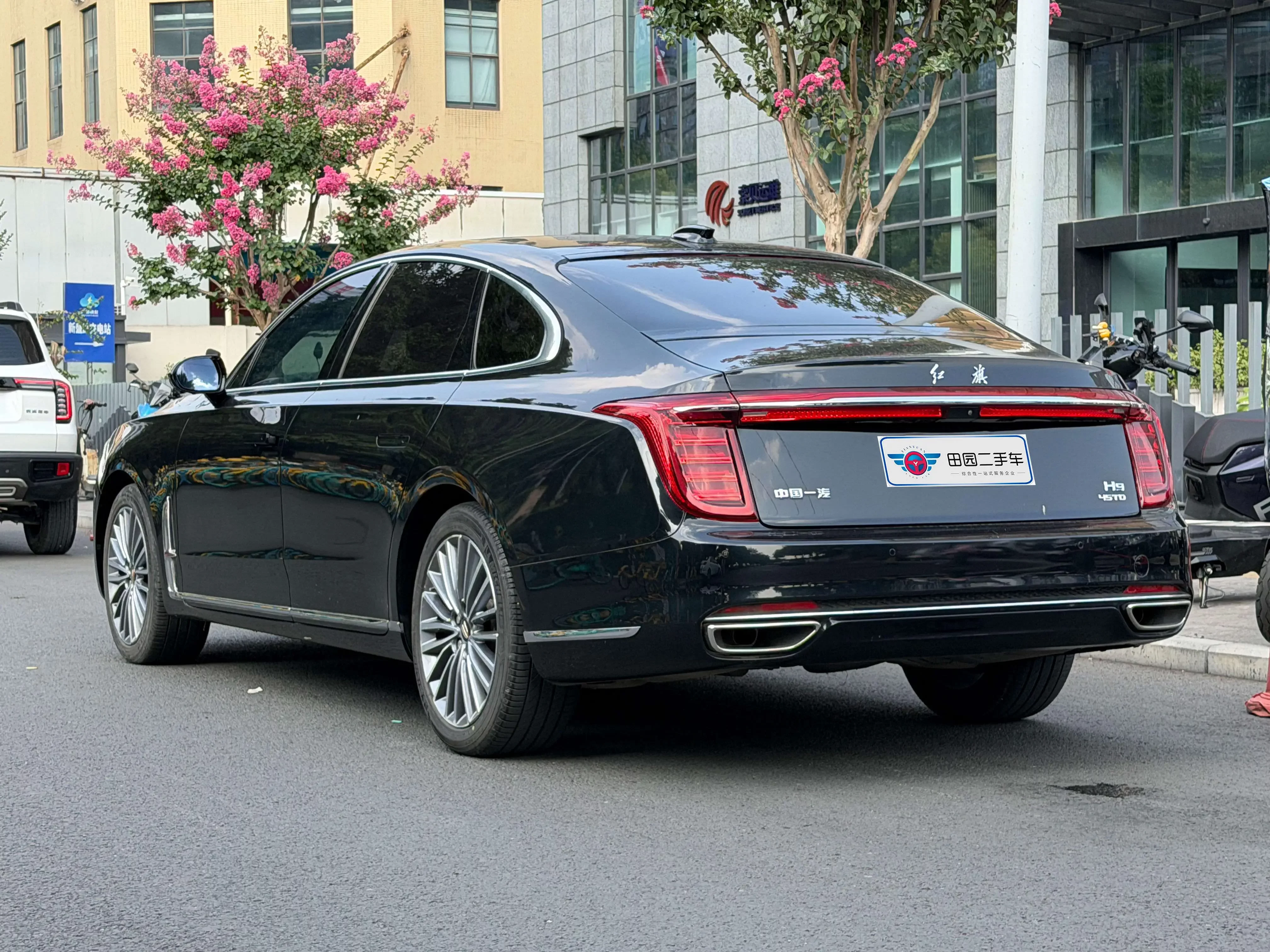 Hongqi H9