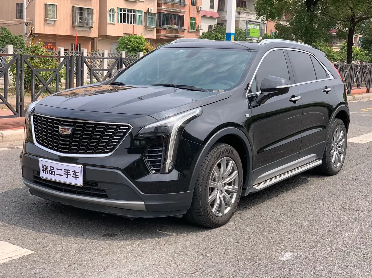 Cadillac XT4  из Китая