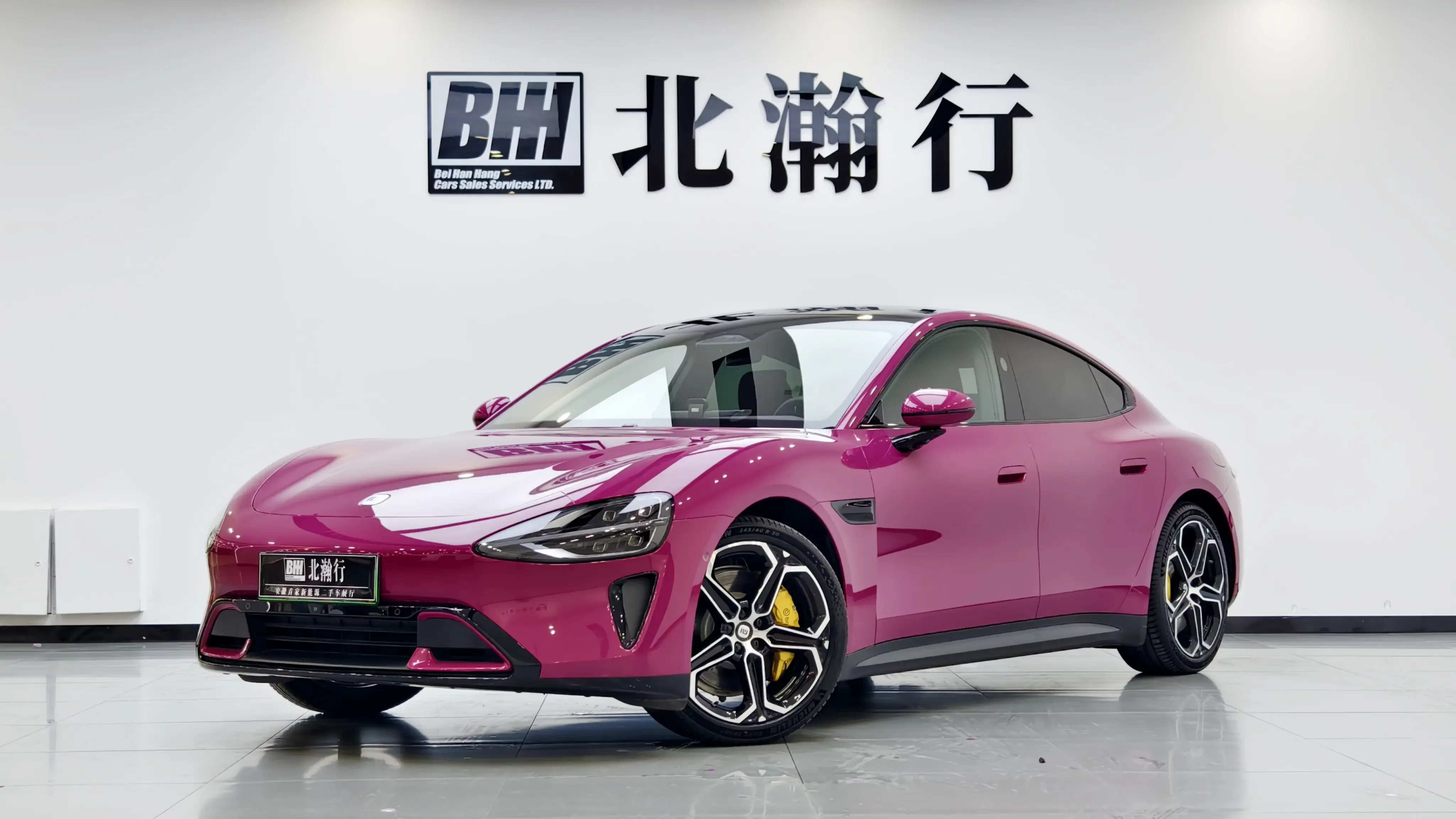 Xiaomi car Xiaomi SU7  из Китая