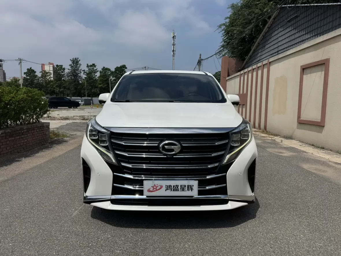 GAC Trumpchi M8