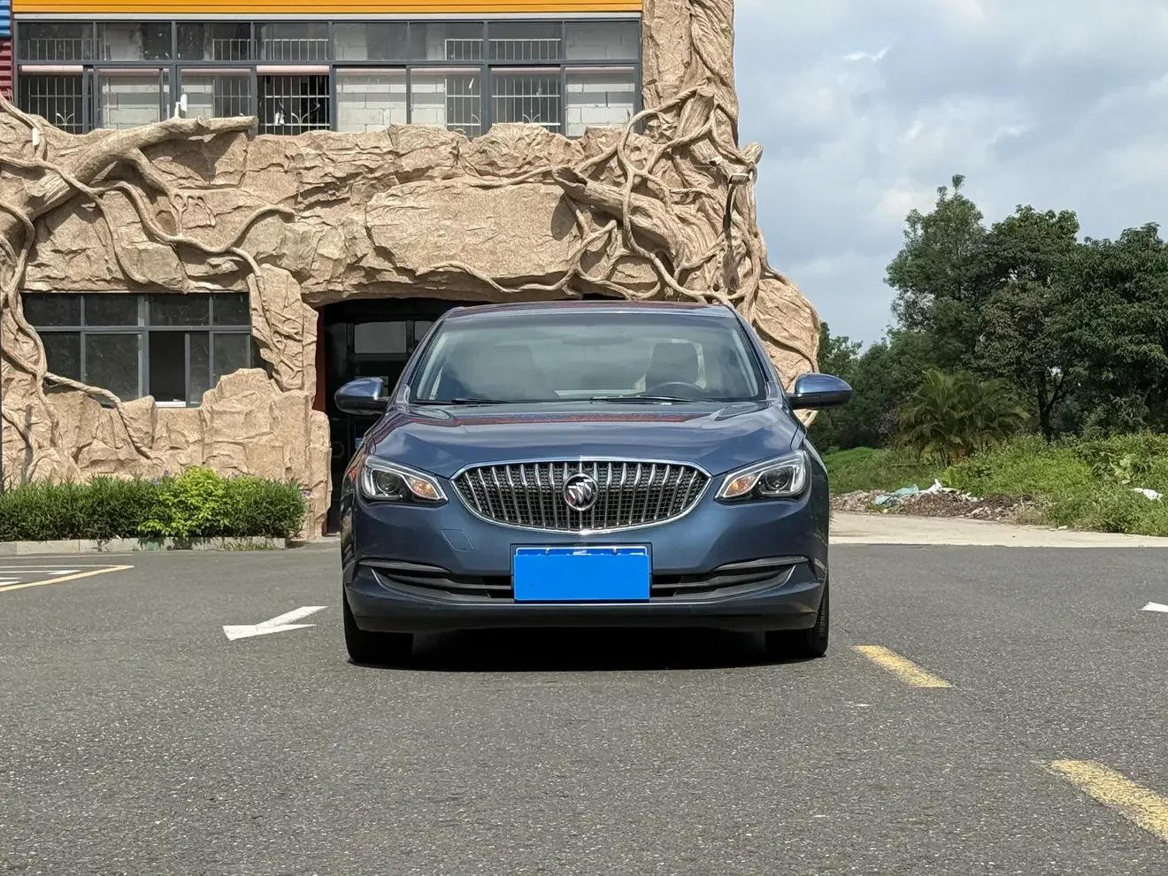 Buick Yinglang