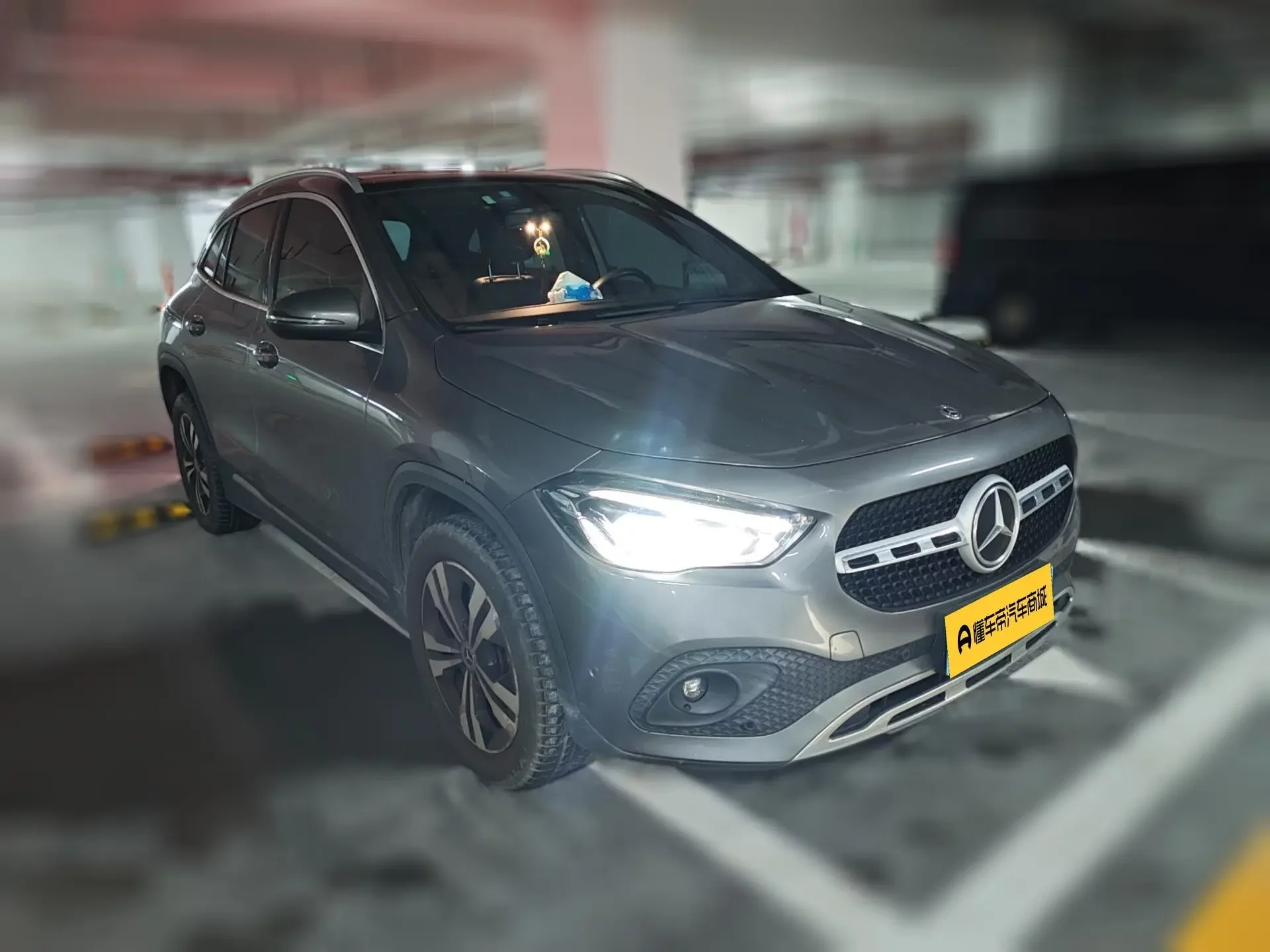 Mercedes-Benz GLA