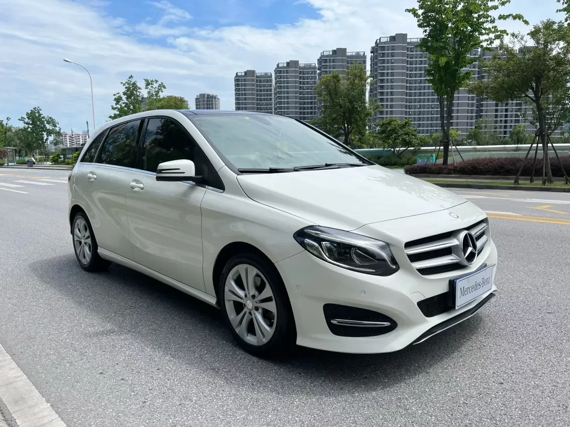 Mercedes-Benz B Class