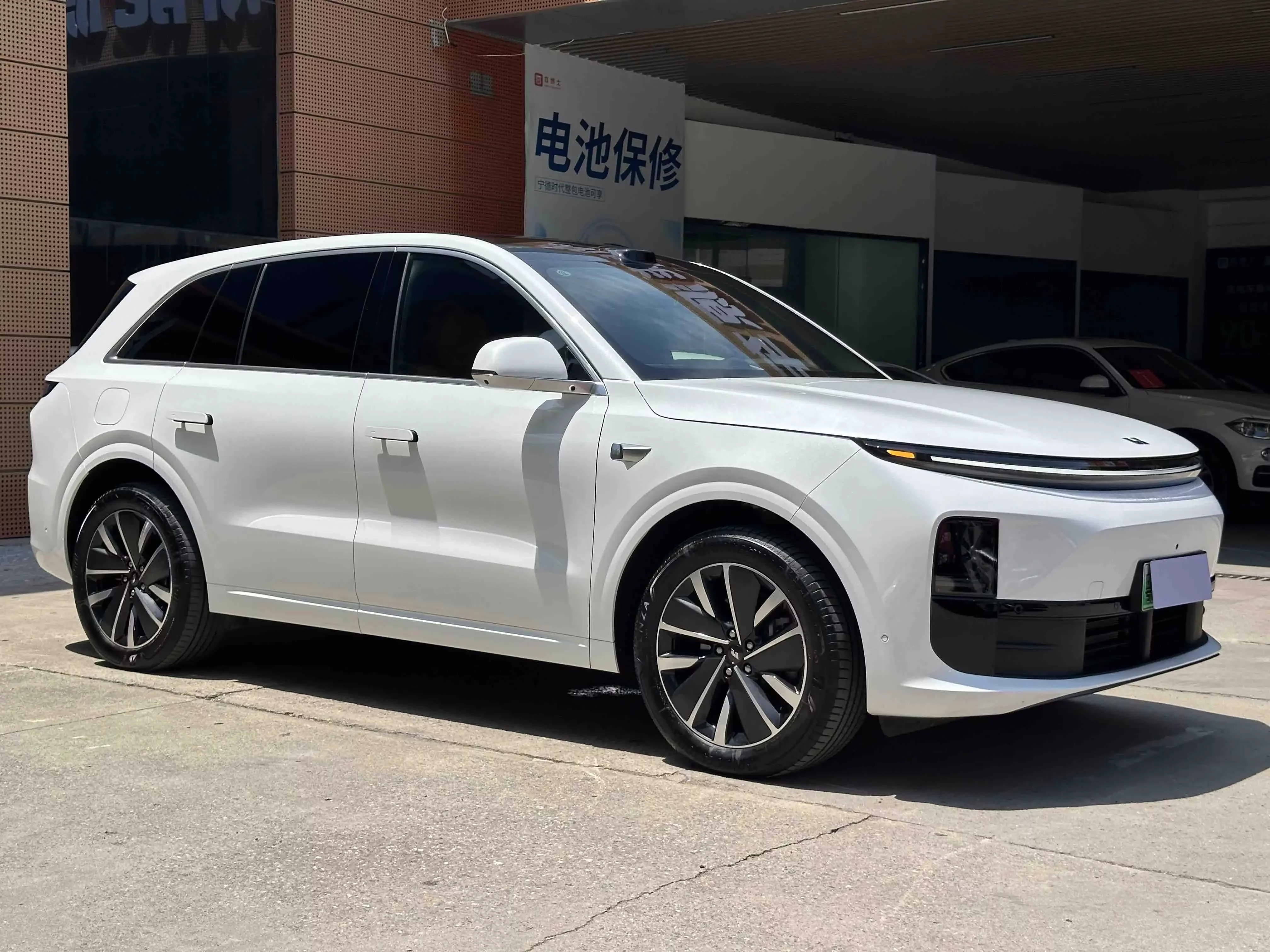 Lixiang L6