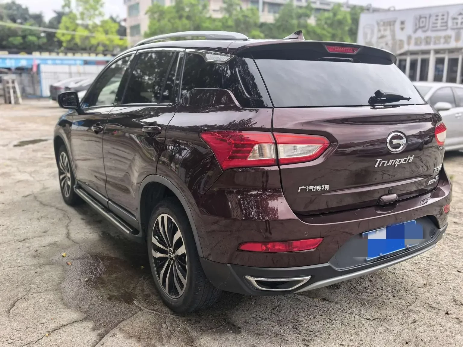 GAC Trumpchi GS4