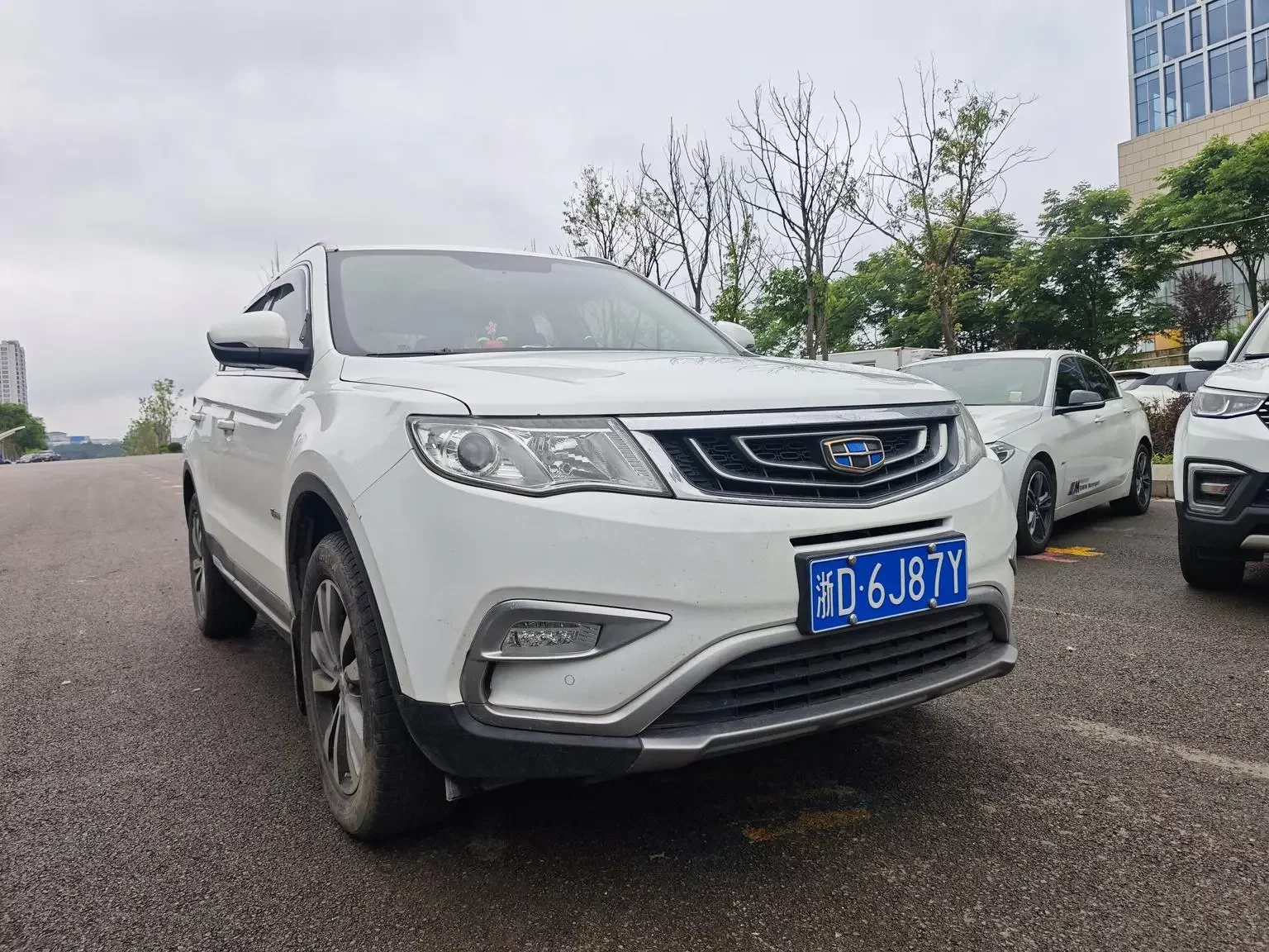 Geely Atlas