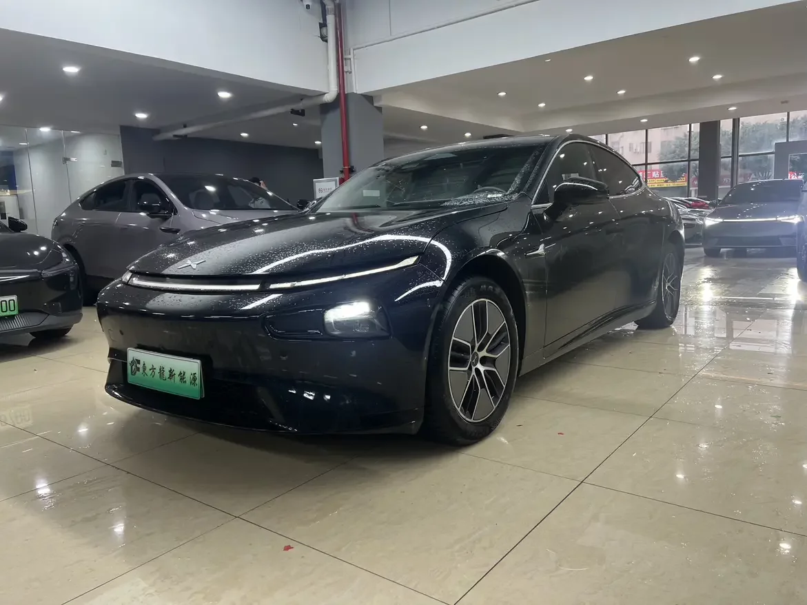 Xpeng P7