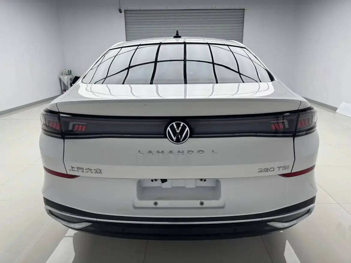 Volkswagen Lamando