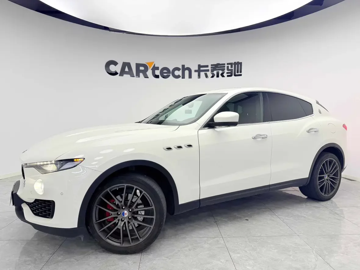 Maserati Levante  из Китая