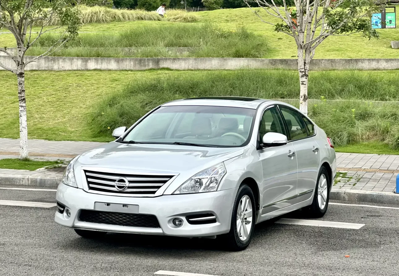 Nissan Altima (Teana)  из Китая