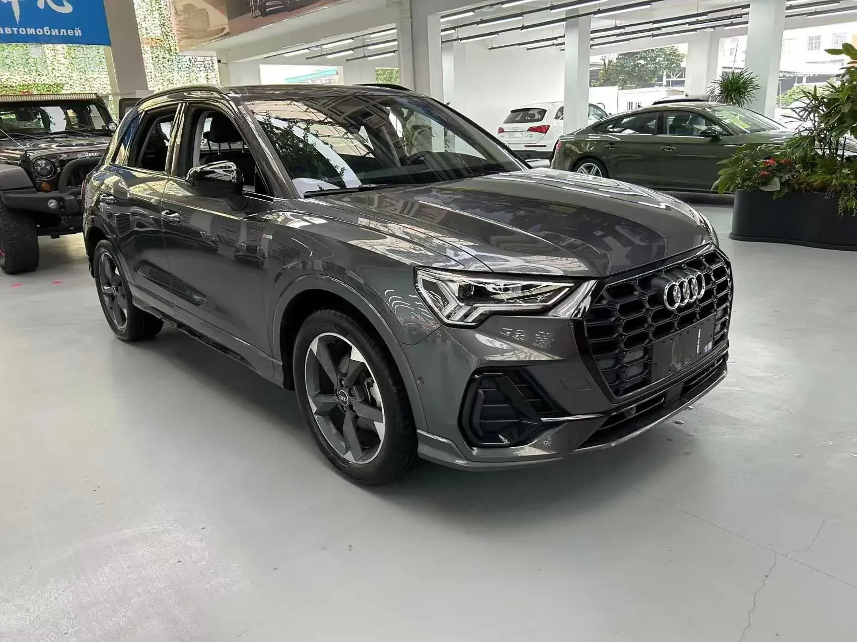 Audi Q3