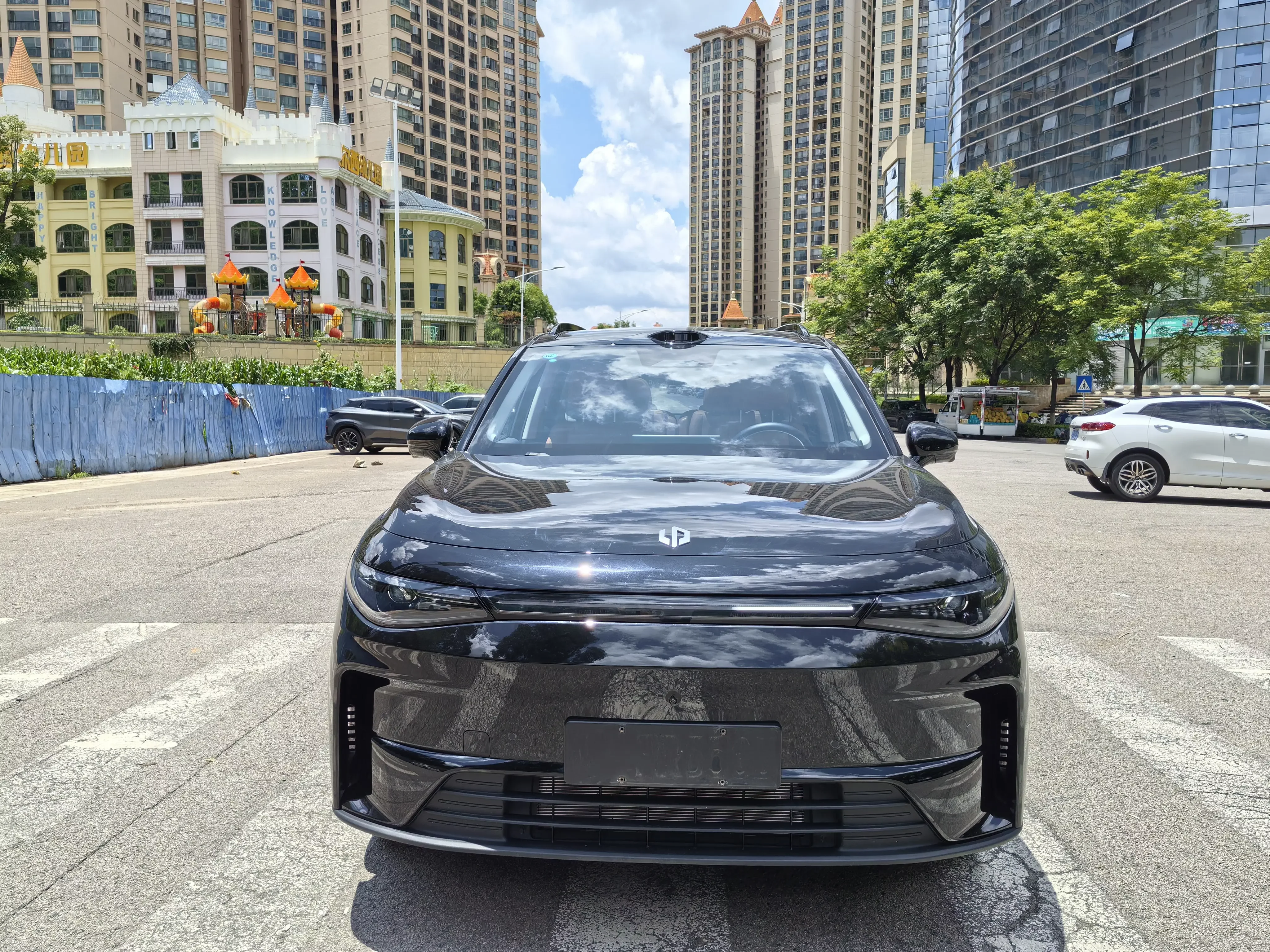 Leapmotor C16