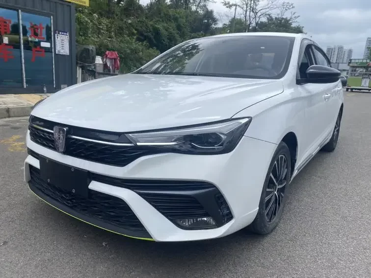 Roewe i5