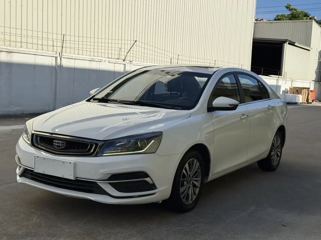 Geely emgrand